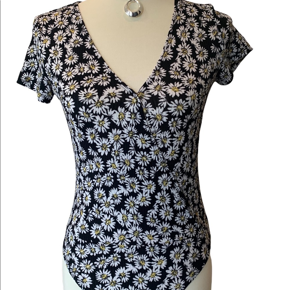 Daisy Print Bodysuit
